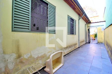 Casa à venda com 220m², 4 quartos e 1 vagaQuintal