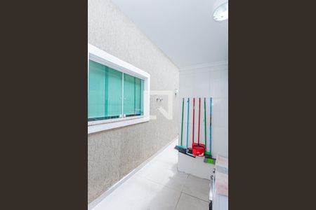 Casa à venda com 214m², 4 quartos e 3 vagas Casa à venda com 214m², 4 quartos e 3 vagasÁrea de Serviço