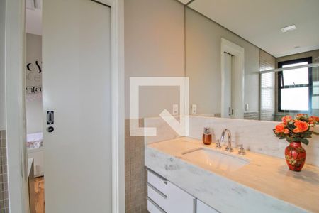 Apartamento à venda com 147m², 4 quartos e 4 vagasSemi-suíte