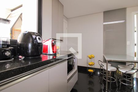 Apartamento à venda com 147m², 4 quartos e 4 vagasCozinha