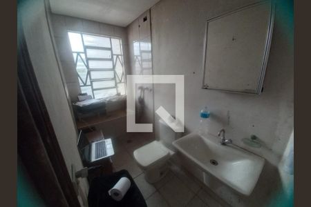 Casa à venda com 200m², 4 quartos e 2 vagas