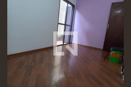 Casa à venda com 200m², 4 quartos e 2 vagas