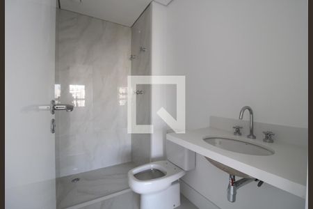 Apartamento à venda com 118m², 3 quartos e 3 vagasBanheiro da suíte 2 