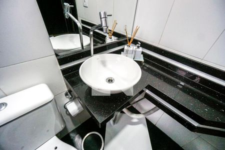 Casa à venda com 59m², 3 quartos e 2 vagas Casa à venda com 59m², 3 quartos e 2 vagasPia