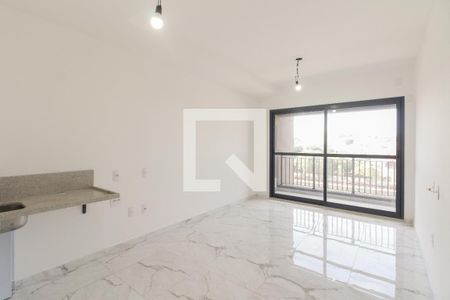 Studio - Sala e Quarto  de kitnet/studio para alugar com 1 quarto, 23m² em Vila Esperança, São Paulo