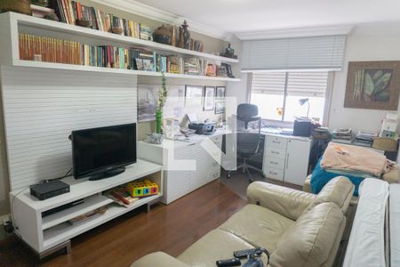 Apartamento à venda com 210m², 3 quartos e 2 vagasQuarto 2