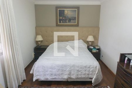 Apartamento à venda com 210m², 3 quartos e 2 vagasSuíte