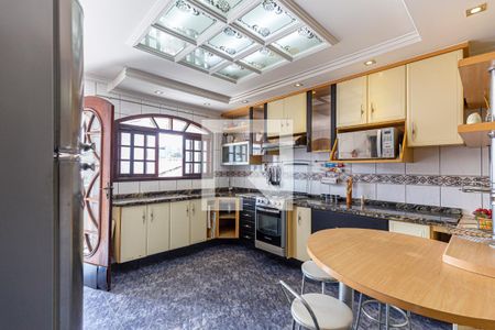 Casa à venda com 297m², 4 quartos e 6 vagasCozinha