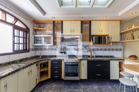 Casa à venda com 297m², 4 quartos e 6 vagasCozinha