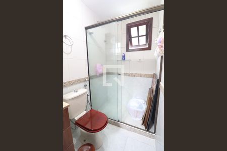 Casa à venda com 142m², 3 quartos e 2 vagas Casa à venda com 142m², 3 quartos e 2 vagasBanheiro da Suíte