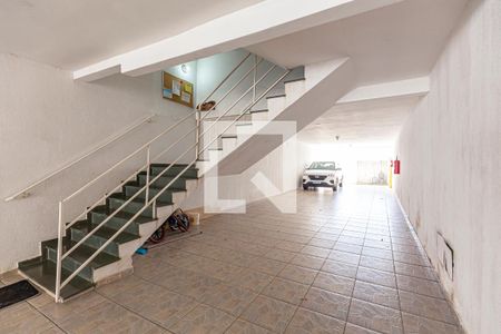 Apartamento à venda com 120m², 2 quartos e 1 vaga Apartamento à venda com 120m², 2 quartos e 1 vagaÁrea comum - Garagem