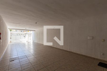 Apartamento à venda com 120m², 2 quartos e 1 vaga Apartamento à venda com 120m², 2 quartos e 1 vagaÁrea comum - Garagem