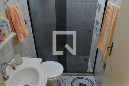 Casa de condomínio à venda com 65m², 2 quartos e 1 vagaBanheiro 
