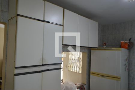 Casa de condomínio à venda com 65m², 2 quartos e 1 vagaCozinha