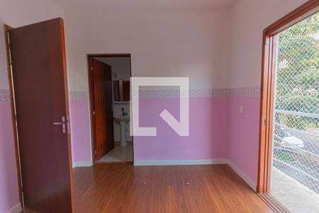 Casa de condomínio à venda com 297m², 4 quartos e 2 vagas Casa de condomínio à venda com 297m², 4 quartos e 2 vagasquarto 1