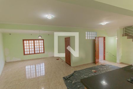 sala de casa de condomínio à venda com 4 quartos, 297m² em Loteamento Caminhos de São Conrado (sousas), Campinas