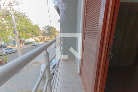 Casa de condomínio à venda com 297m², 4 quartos e 2 vagas Casa de condomínio à venda com 297m², 4 quartos e 2 vagassacada quarto 2