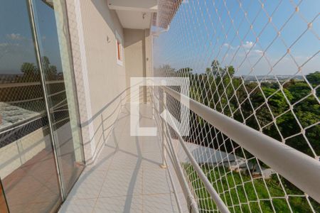 Casa de condomínio à venda com 297m², 4 quartos e 2 vagas Casa de condomínio à venda com 297m², 4 quartos e 2 vagassacada quarto 3