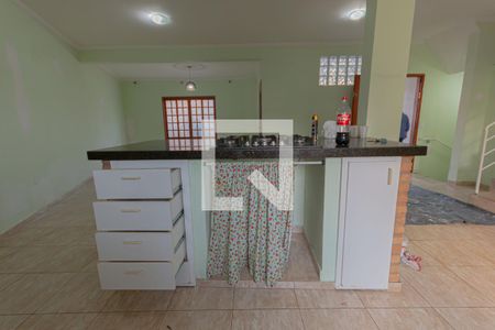 Casa de condomínio à venda com 297m², 4 quartos e 2 vagas Casa de condomínio à venda com 297m², 4 quartos e 2 vagascozinha