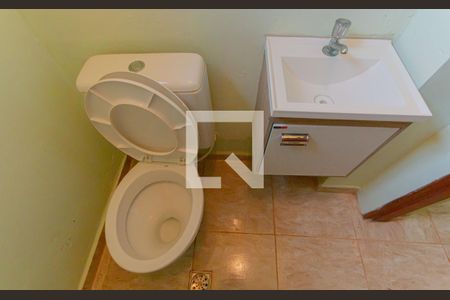 Casa de condomínio à venda com 297m², 4 quartos e 2 vagas Casa de condomínio à venda com 297m², 4 quartos e 2 vagasbanheiro 5