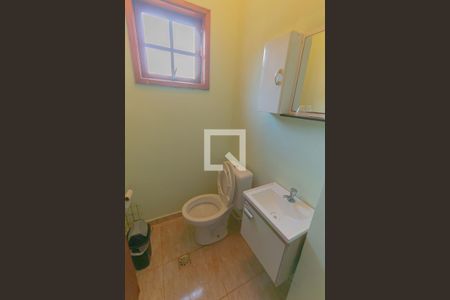 Casa de condomínio à venda com 297m², 4 quartos e 2 vagas Casa de condomínio à venda com 297m², 4 quartos e 2 vagasbanheiro 5