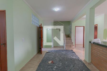 sala de casa de condomínio à venda com 4 quartos, 297m² em Loteamento Caminhos de São Conrado (sousas), Campinas