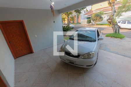 Casa de condomínio à venda com 297m², 4 quartos e 2 vagas Casa de condomínio à venda com 297m², 4 quartos e 2 vagasgaragem