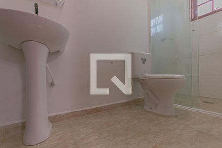 Casa de condomínio à venda com 297m², 4 quartos e 2 vagas Casa de condomínio à venda com 297m², 4 quartos e 2 vagasbanheiro 2