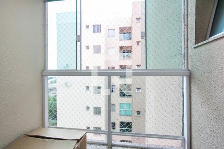 Varanda de apartamento para alugar com 2 quartos, 60m² em Presidente Roosevelt, Uberlândia
