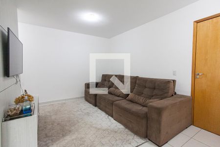 Sala de apartamento para alugar com 2 quartos, 60m² em Presidente Roosevelt, Uberlândia