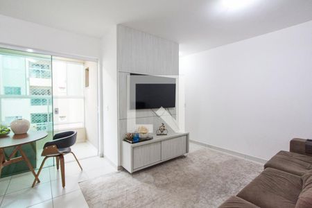 Sala de apartamento para alugar com 2 quartos, 60m² em Presidente Roosevelt, Uberlândia