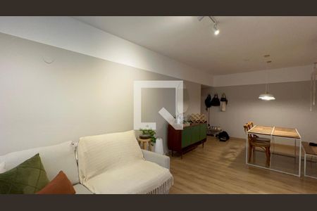 Sala de apartamento à venda com 2 quartos, 80m² em Cerqueira César, São Paulo