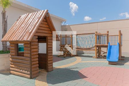 Apartamento à venda com 75m², 2 quartos e 2 vagasÁrea comum - Playground
