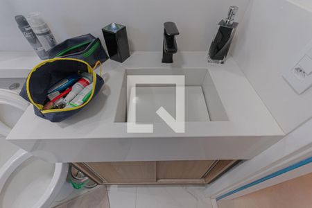 Apartamento à venda com 75m², 2 quartos e 2 vagasbanheiro 1