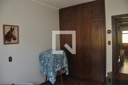 Casa à venda com 280m², 4 quartos e 6 vagasQuarto 3