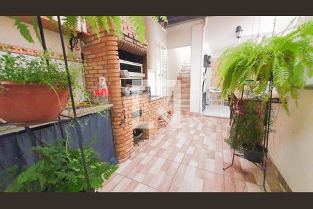 Casa à venda com 350m², 4 quartos e 3 vagas Casa à venda com 350m², 4 quartos e 3 vagasEspaço Gourmet