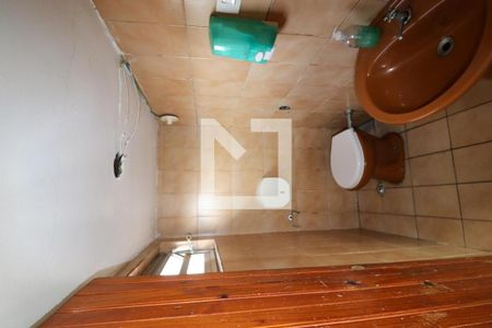 Casa à venda com 350m², 4 quartos e 8 vagas Casa à venda com 350m², 4 quartos e 8 vagasBanheiro de serviço