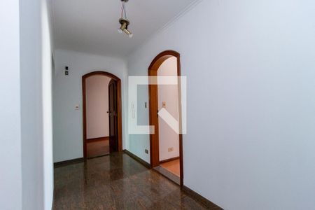 Apartamento à venda com 354m², 2 quartos e 4 vagas Apartamento à venda com 354m², 2 quartos e 4 vagasCorredor