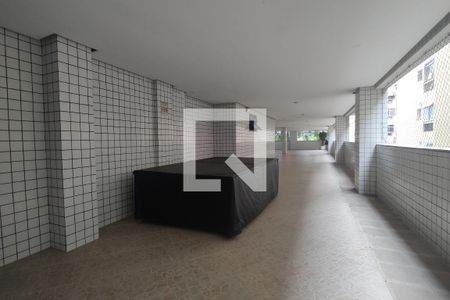 Apartamento à venda com 124m², 3 quartos e 2 vagas Apartamento à venda com 124m², 3 quartos e 2 vagasSalão de jogos