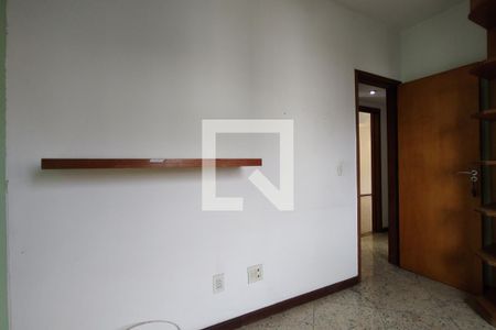 Apartamento à venda com 124m², 3 quartos e 2 vagas Apartamento à venda com 124m², 3 quartos e 2 vagasQuarto 3 - Armários