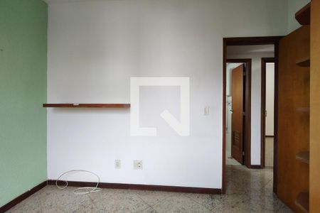 Apartamento à venda com 124m², 3 quartos e 2 vagas Apartamento à venda com 124m², 3 quartos e 2 vagasQuarto 3 - Armários