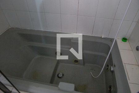 Casa à venda com 300m², 4 quartos e 5 vagasBanheiro da Suíte