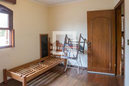 Casa à venda com 300m², 4 quartos e 5 vagasEdícula - Quarto 2