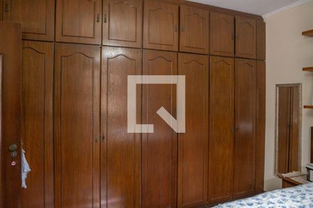 Casa à venda com 300m², 4 quartos e 5 vagasQuarto 3