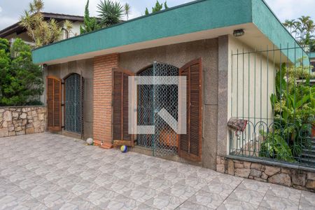Casa à venda com 300m², 4 quartos e 5 vagasSacada