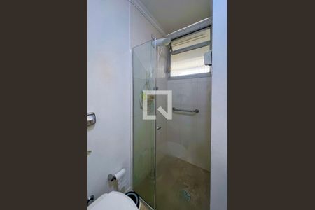 Apartamento à venda com 137m², 2 quartos e 3 vagasBanheiro da Suíte 1