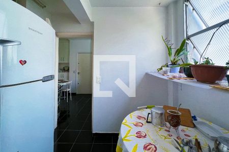 Apartamento à venda com 137m², 2 quartos e 3 vagasÁrea de Serviço