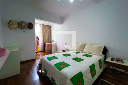 Apartamento à venda com 137m², 2 quartos e 3 vagasSuíte 1