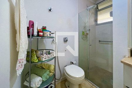 Apartamento à venda com 137m², 2 quartos e 3 vagasBanheiro da Suíte 1