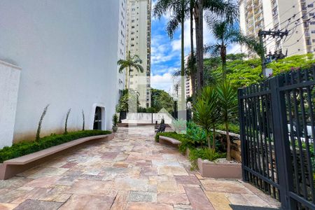 Apartamento à venda com 137m², 2 quartos e 3 vagasÁrea externa